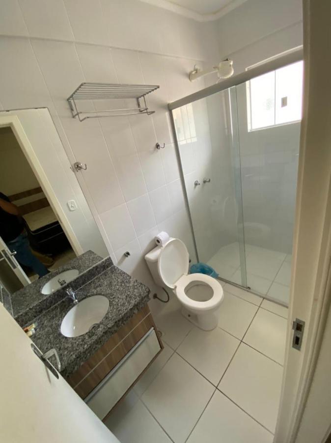 Lacqua Diroma V Apt Localizado Proximo A Portariaparque Aquatico Completo Nao Dispomos De Roupa De Cama E Banho Калдас Новас Екстериор снимка